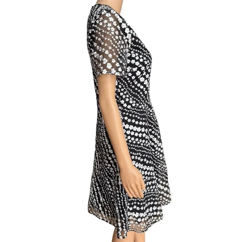 Michael Kors Floral Embroidered Dress black size 6 no belt